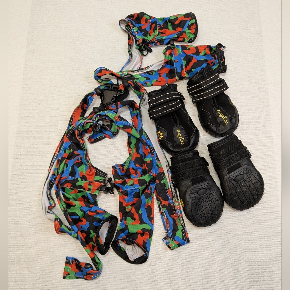 Dog Shoes/Boots XL Waterproof with Reflective Strips Rugged Anti-Slip Sole